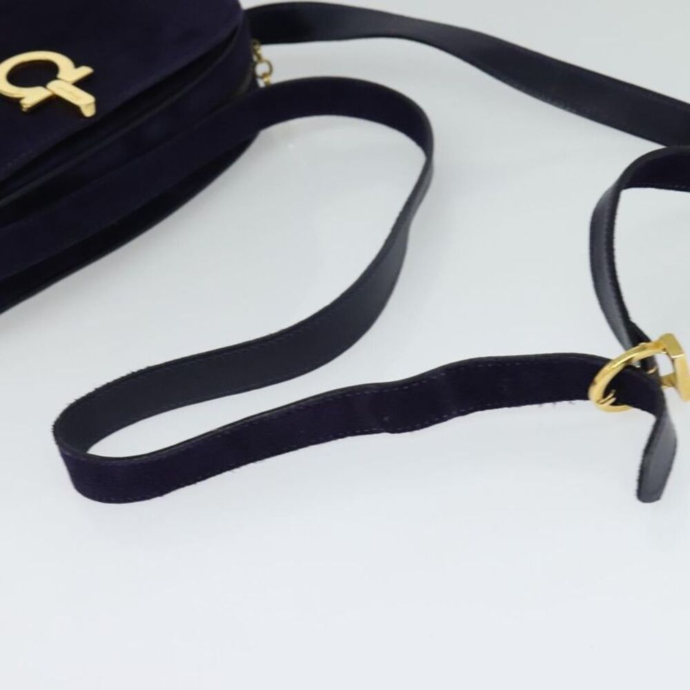 Salvatore Ferragamo Gancini Suede Purple Suede Shoulder Bag Bag - Picture 7 of 16